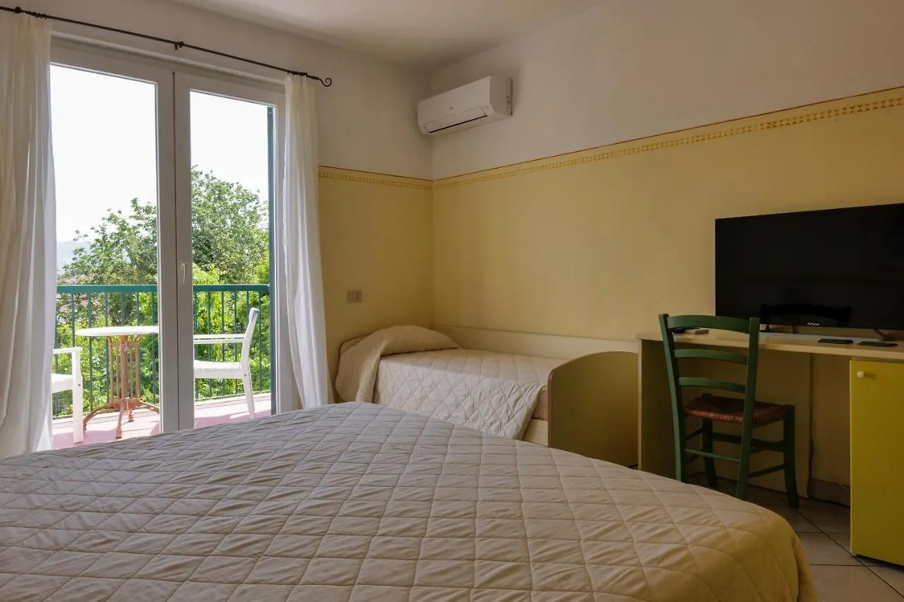 Hotel Club I Pini - Residenza D'Epoca In Versilia Lido di Camaiore