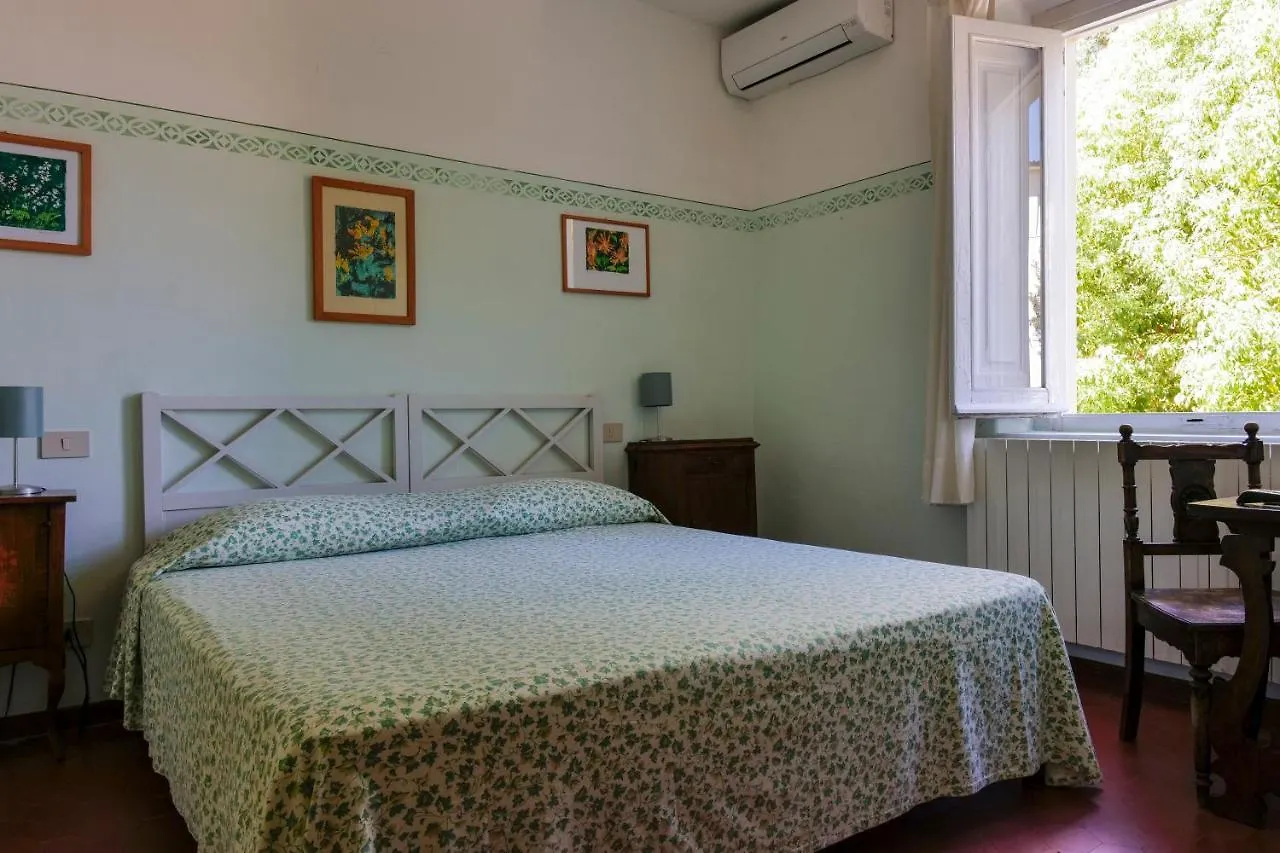 Hotel Club I Pini - Residenza D'Epoca In Versilia Lido di Camaiore Italy