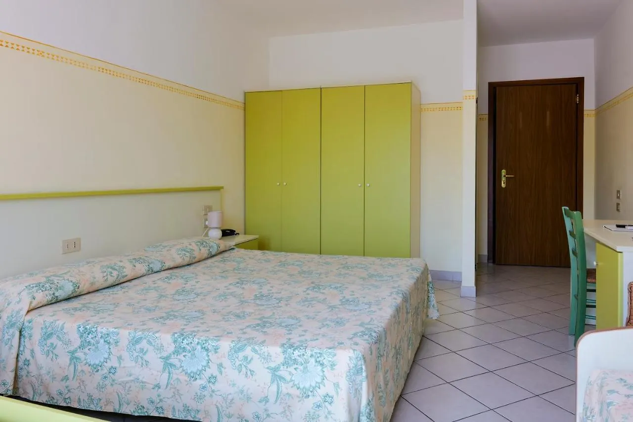 Hotel Club I Pini - Residenza D'Epoca In Versilia Lido di Camaiore