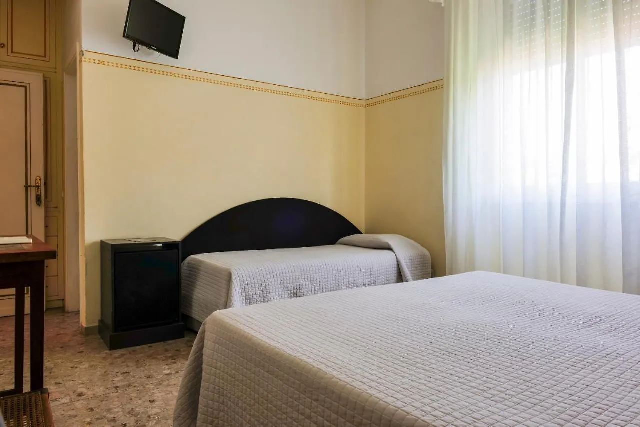 Hotel Club I Pini - Residenza D'Epoca In Versilia Lido di Camaiore