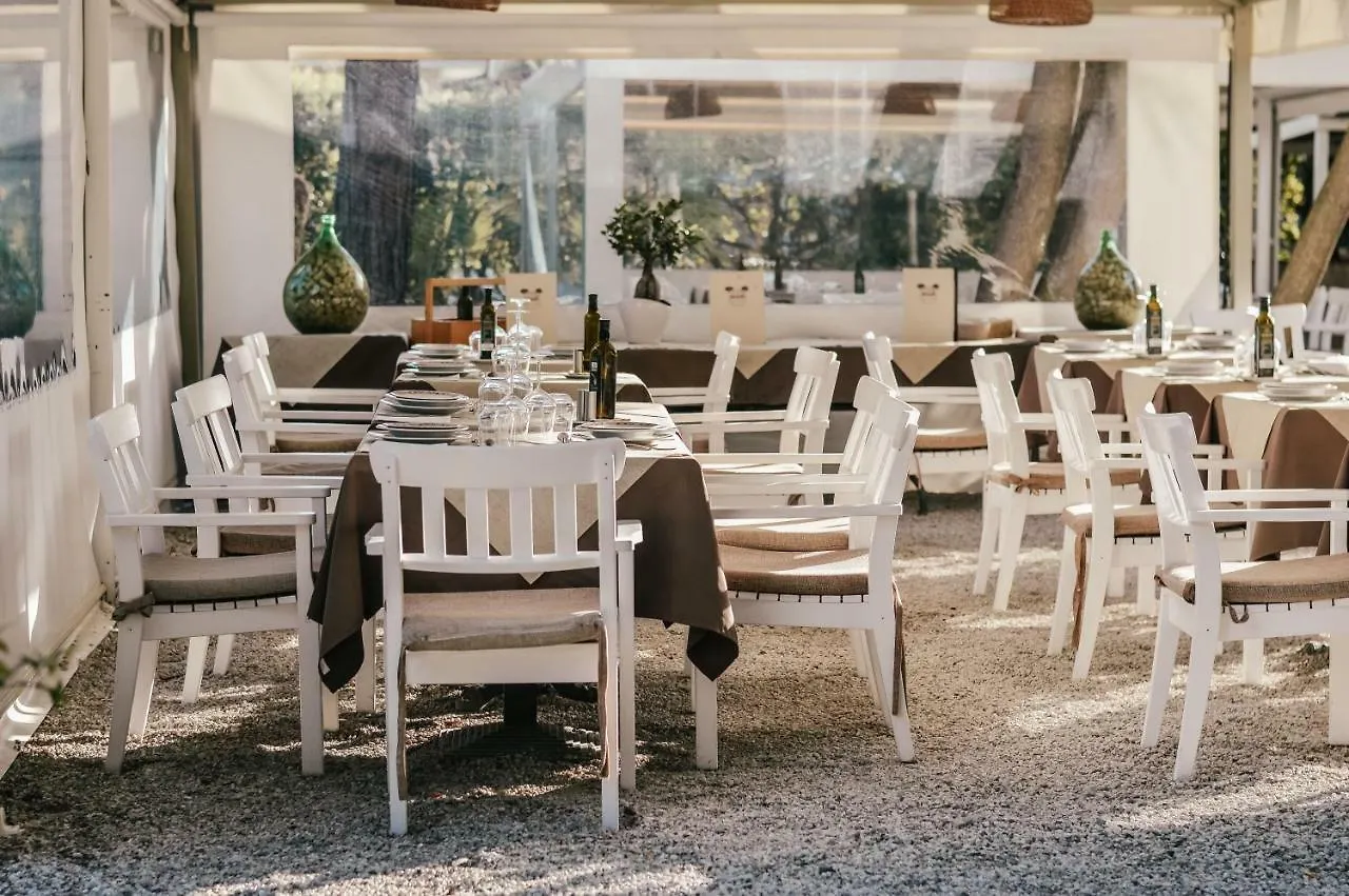 Hotel Club I Pini - Residenza D'Epoca In Versilia Lido di Camaiore 3*,